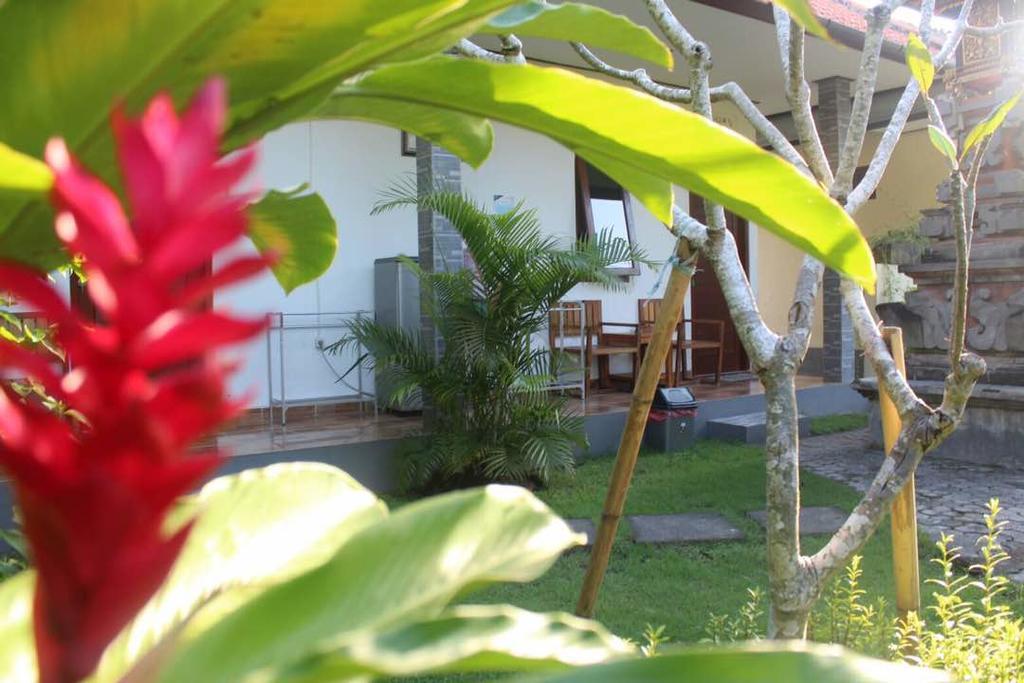 Twins Homestay Canggu Exteriör bild
