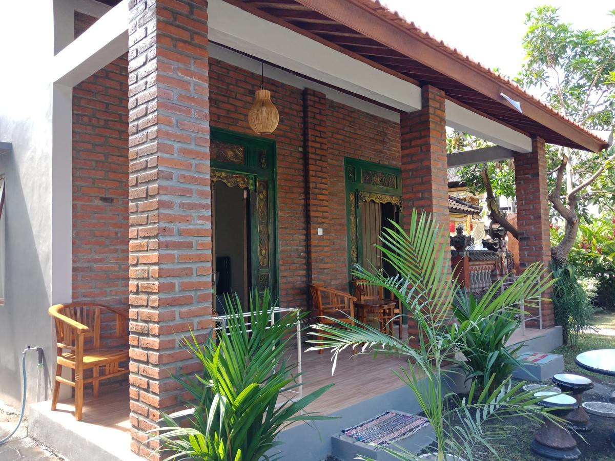 Twins Homestay Canggu Exteriör bild